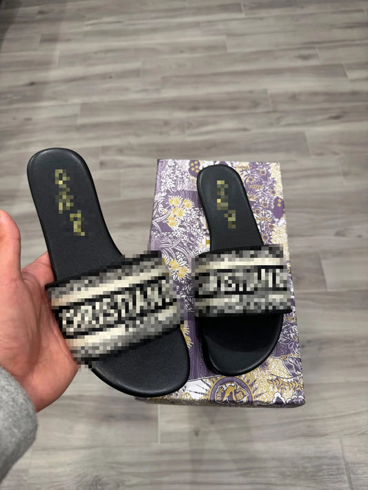 CD-1000 BLACK SANDAL